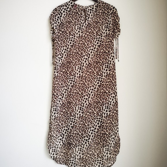 Vince Camuto Drawstring Short Sleeve Animal Flurry Tunic Coverup Summer XS - Picture 3 of 6
